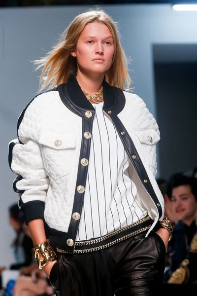 Look 4